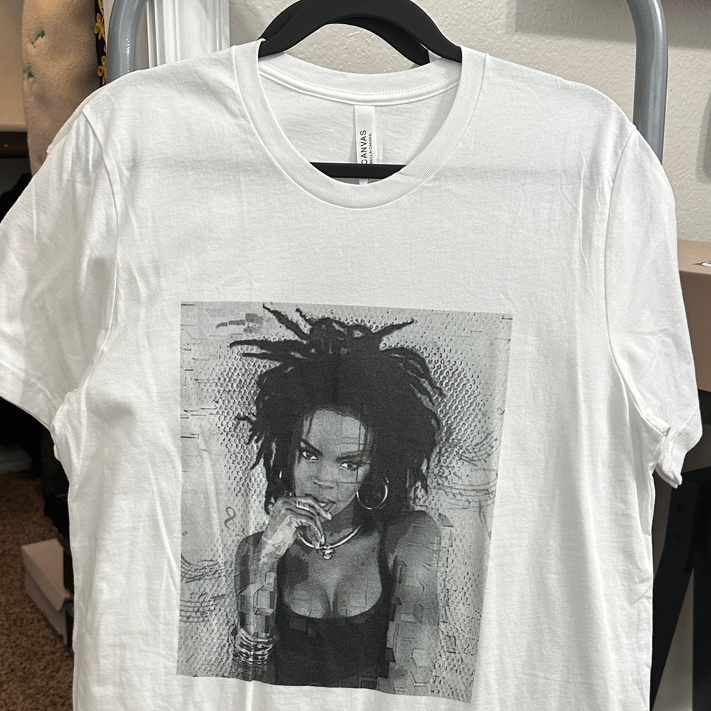 Lauren Hill White Graphic T-Shirt with Black and Gray Print